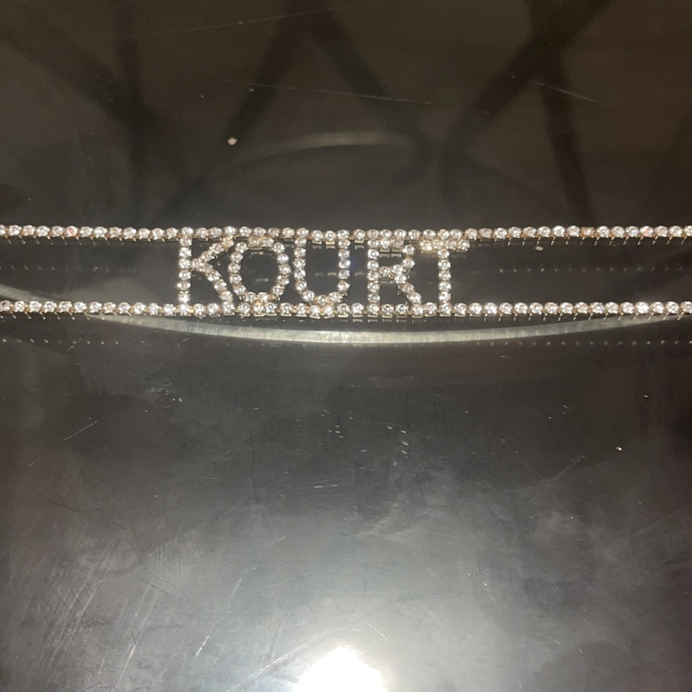 KOURTNEY KARDASHIAN choker x boohoo collab
